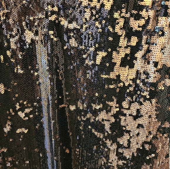 Sequin mini halter dress - Picture 3 of 6